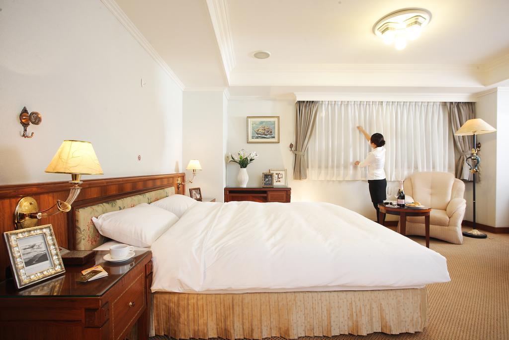 Kingdom Hotel Cidade de Hsinchu Quarto foto