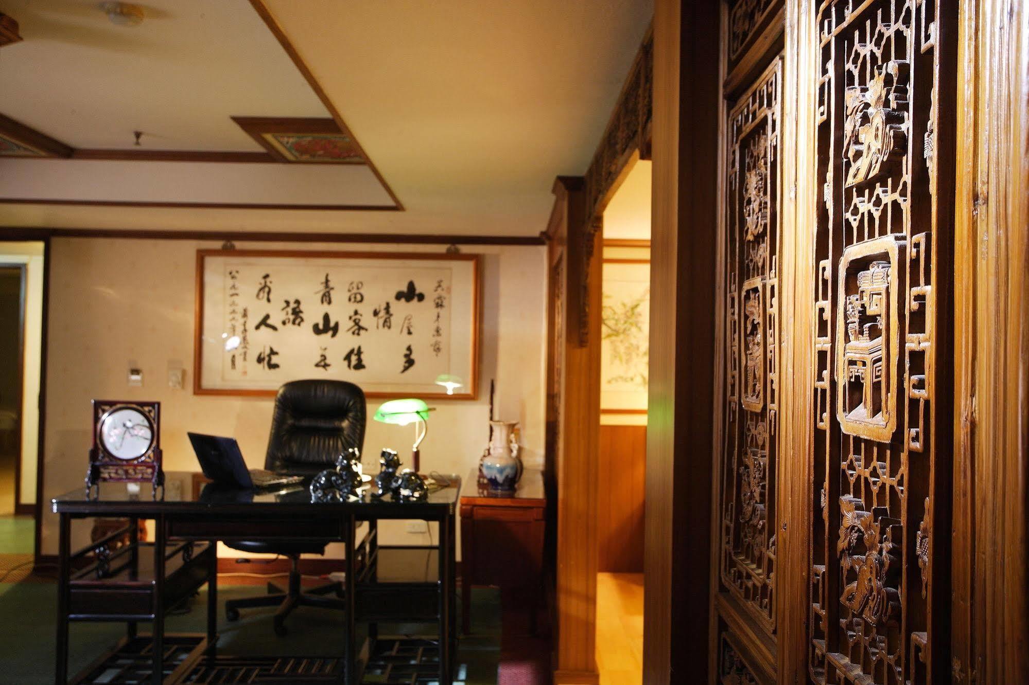 Kingdom Hotel Cidade de Hsinchu Exterior foto