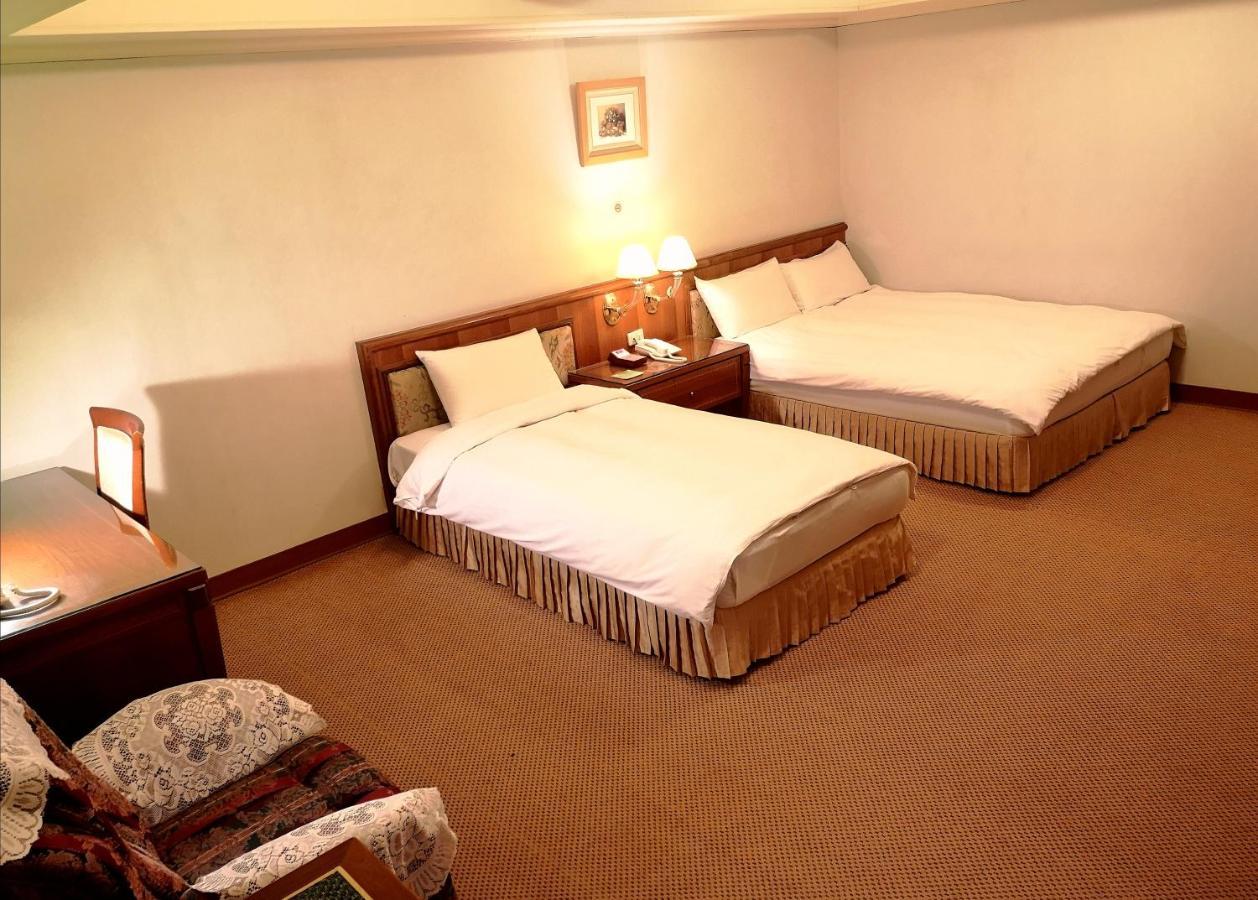 Kingdom Hotel Cidade de Hsinchu Quarto foto